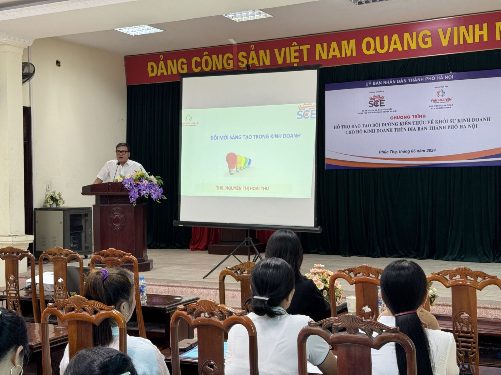 Chương trình Hỗ trợ đào tạo bồi dưỡng kiến thức về khởi sự kinh doanh cho hộ kinh doanh trên địa bàn huyện Phúc Thọ năm 2024